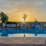Hotel Q Ella 4*