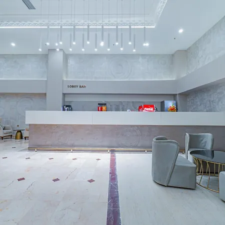 Q Ella Hotel