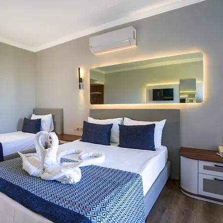 Hotel Q Ella Side